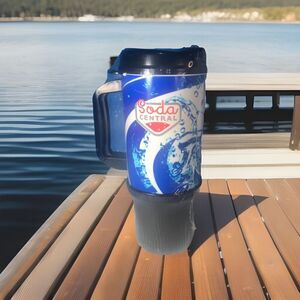 NEW-Whirley Soda Central  Blue 32oz Plastic TRAVEL TUMBLER- New sealed US Made